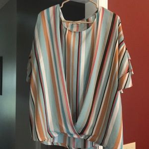 Multicolored boutique shirt size xl